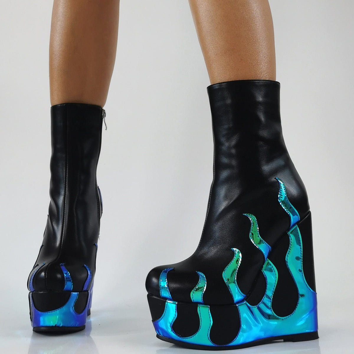 Flame Print Platform Round Toe Wedge Heel Boots - Onlymaker Classic