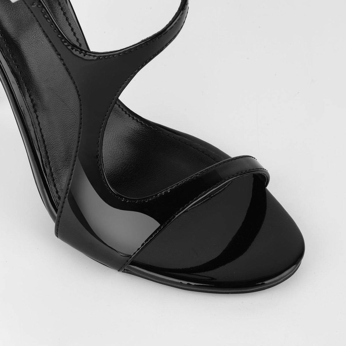 Round Toe Buckle Strap Patent Sandals - Onlymaker Classic